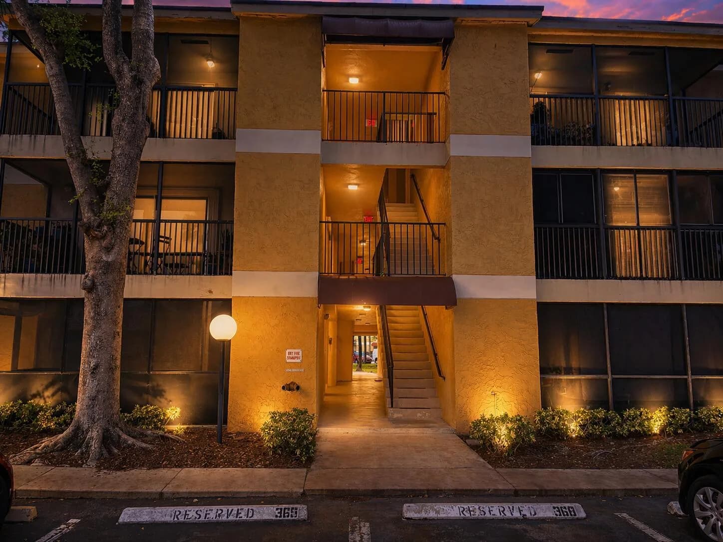 3083 N Oakland Forest Drive # 308, Oakland Park FL 33309
