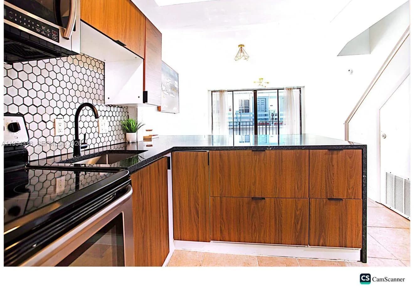 1531 SE 15th St # 5, Fort Lauderdale FL 33316