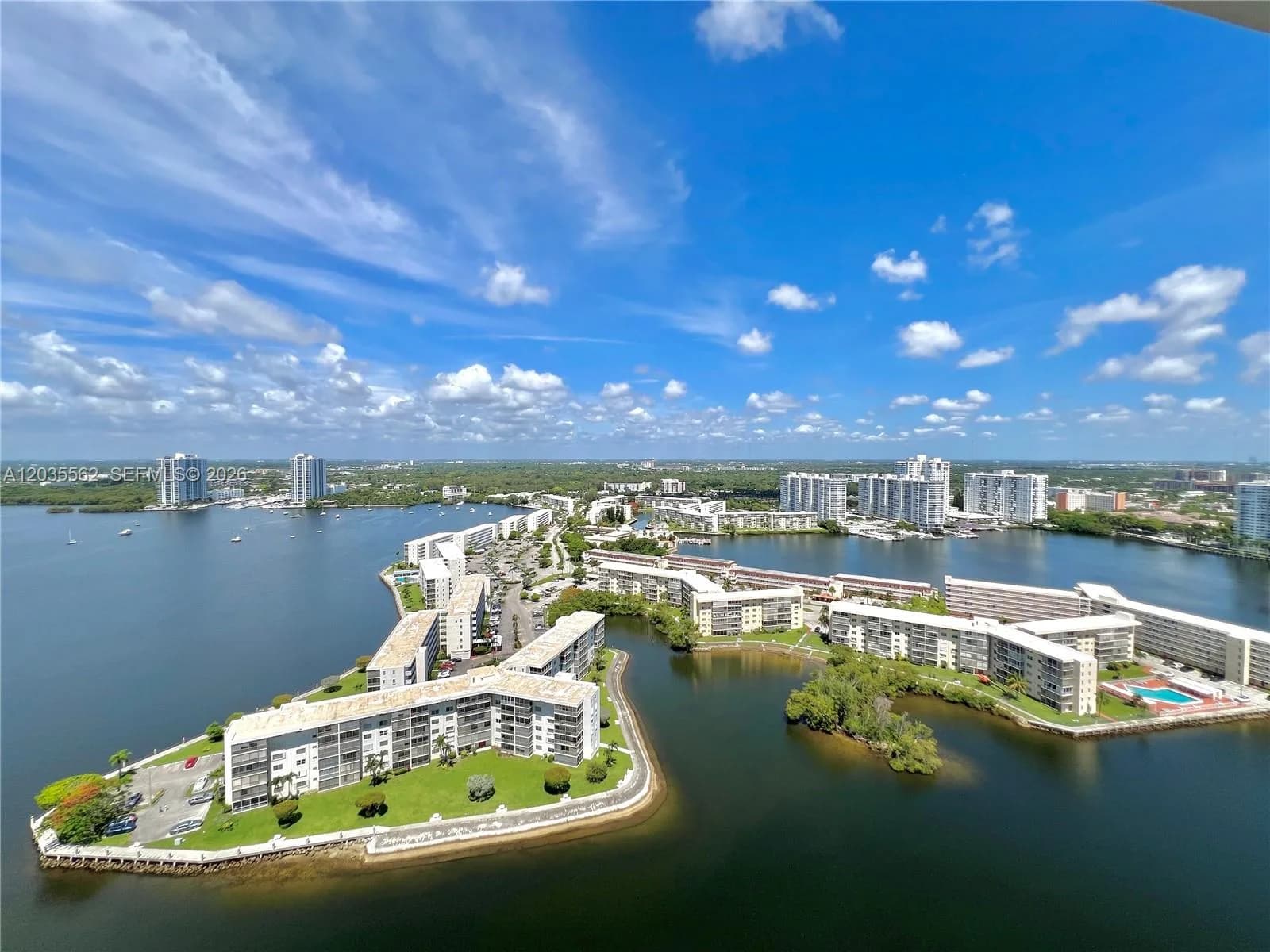 1000 W Island Blvd # 3010, Aventura FL 33160