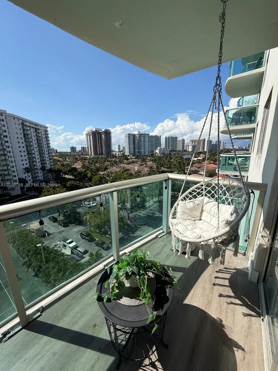 19370 Collins Ave # 912, Sunny Isles Beach FL 33160