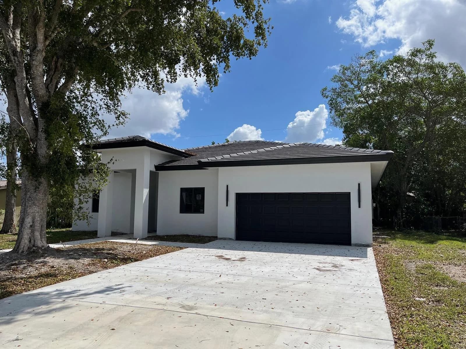 4117 NW 79th Avenue, Coral Springs FL 33065