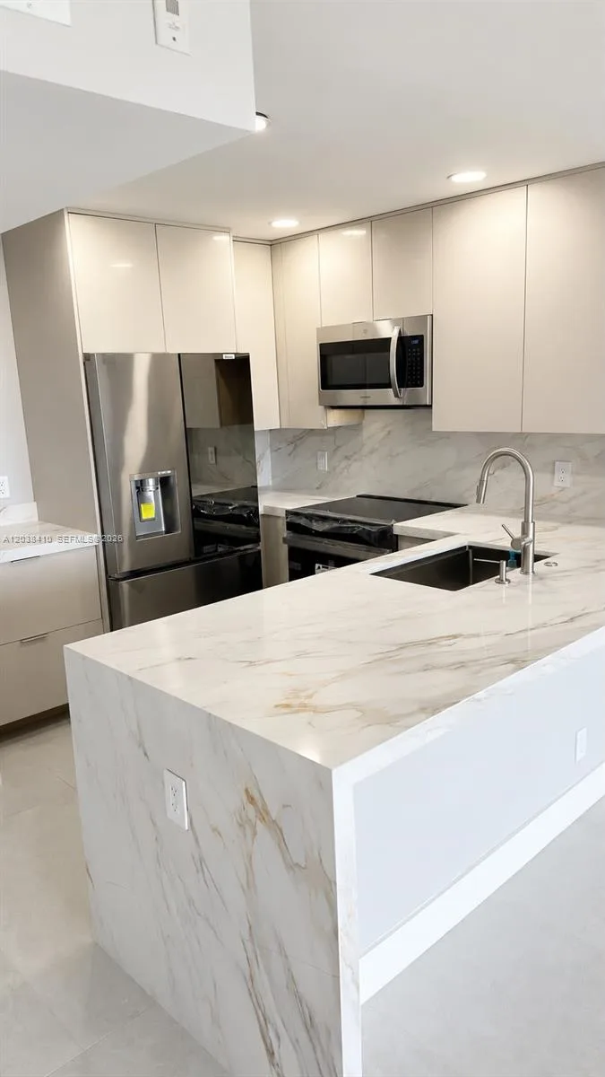 20379 W Country Club Dr # 1437, Aventura FL 33180