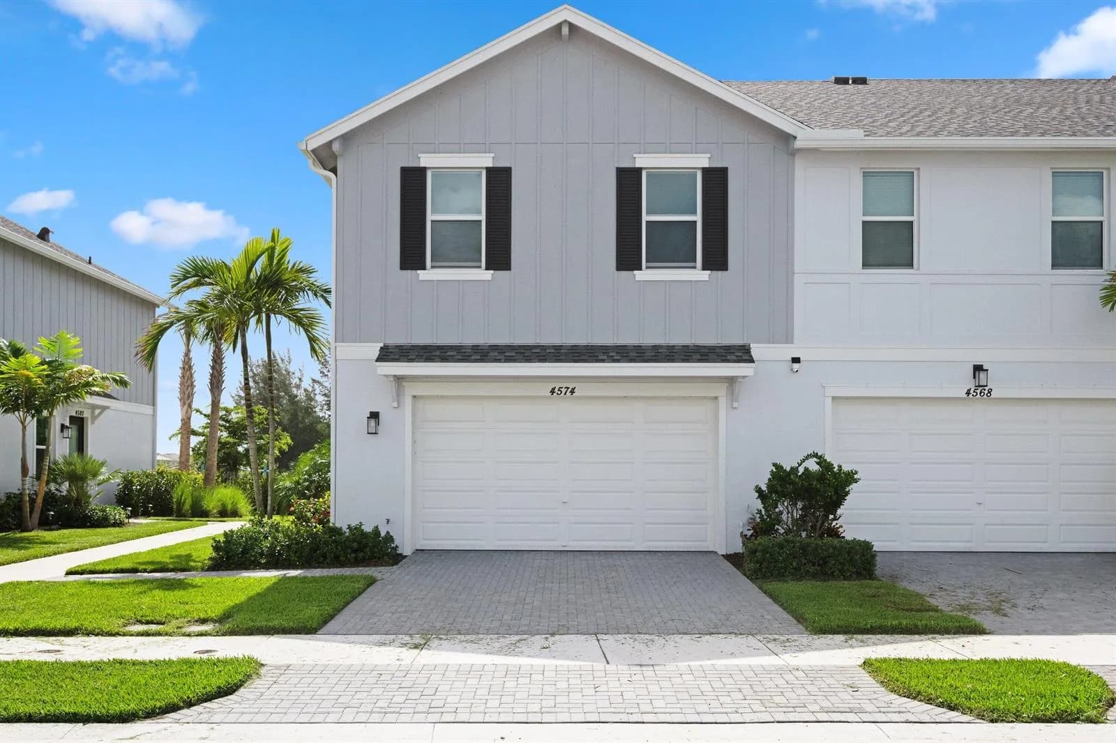 4574 Longwood Lake Square, Westlake FL 33470