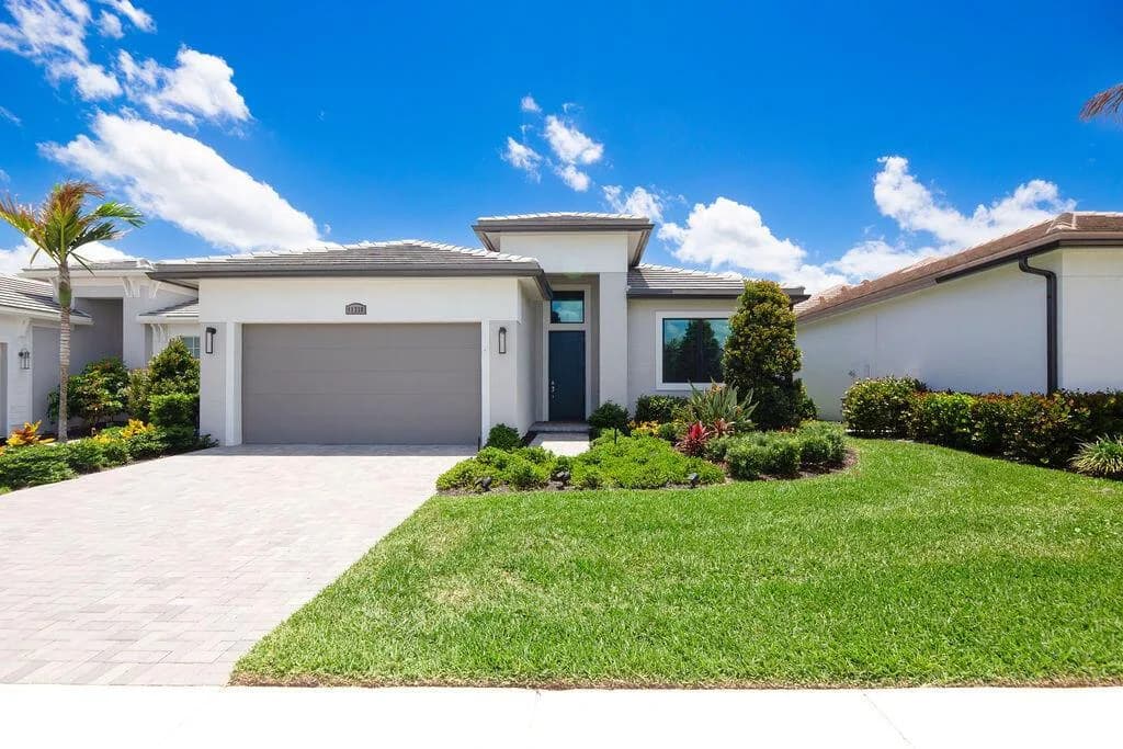 11338 SW Pietra Way, Port St. Lucie FL 34987