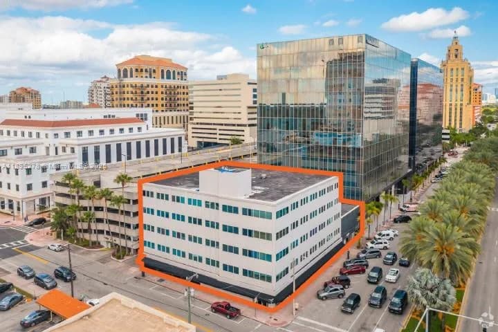 299 Alhambra Cir # 501/503, Coral Gables FL 33134