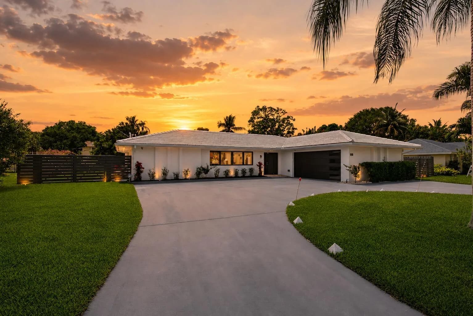 8111 W Lake Drive, Lake Clarke Shores FL 33406