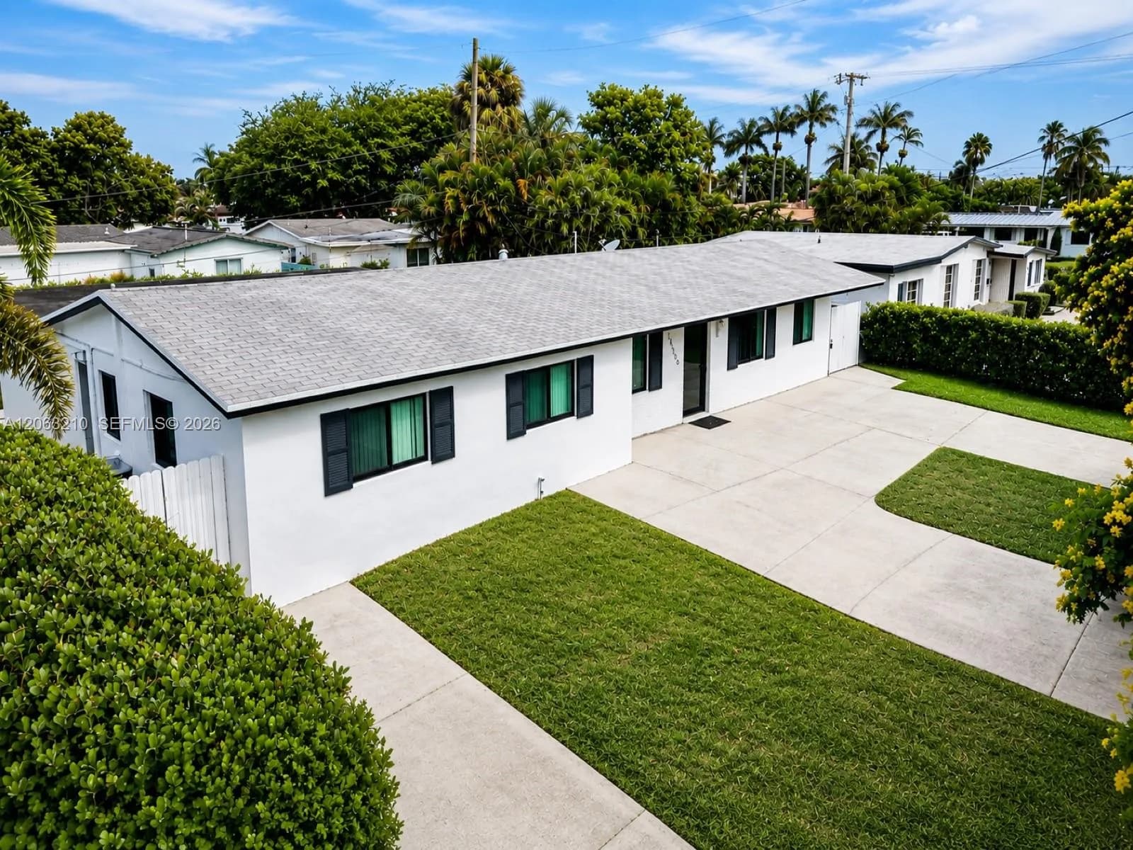 18150 NW 82nd Ave, Hialeah, FL 33015
