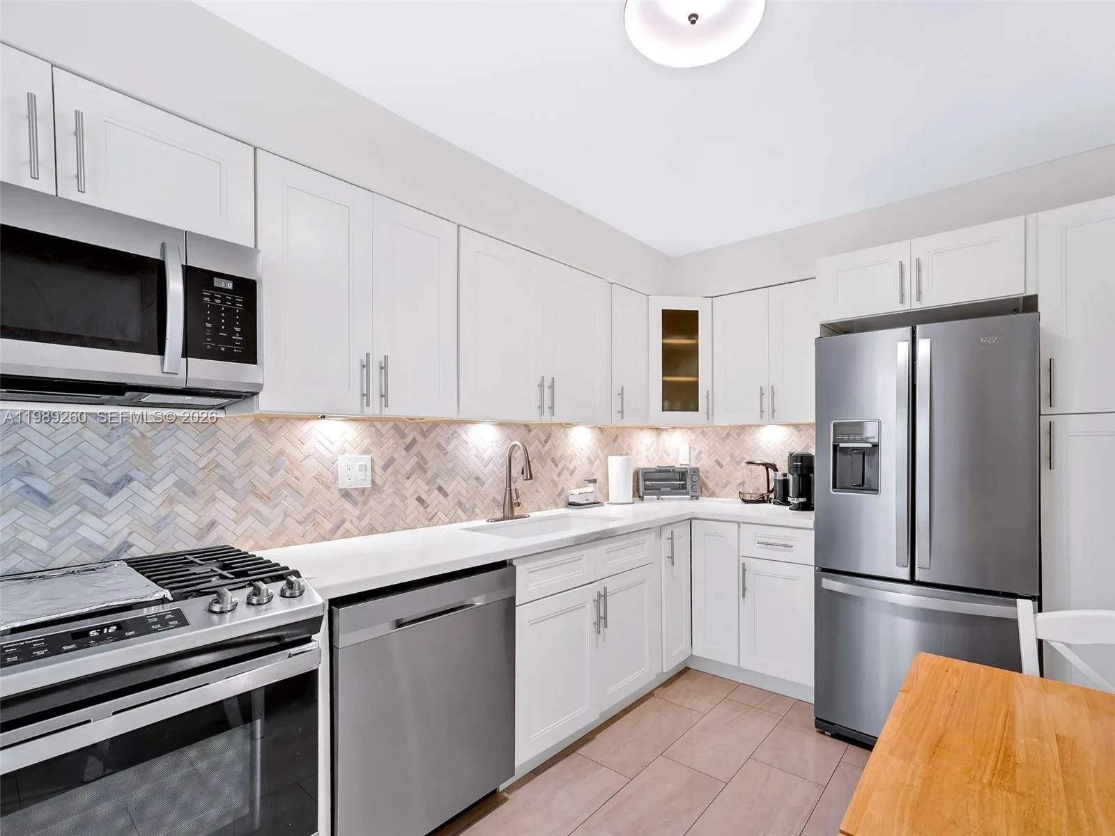 3140 S Ocean Dr # 612, Hallandale Beach FL 33009