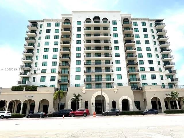 1300 Ponce De Leon Blvd # 409, Coral Gables, FL 33134
