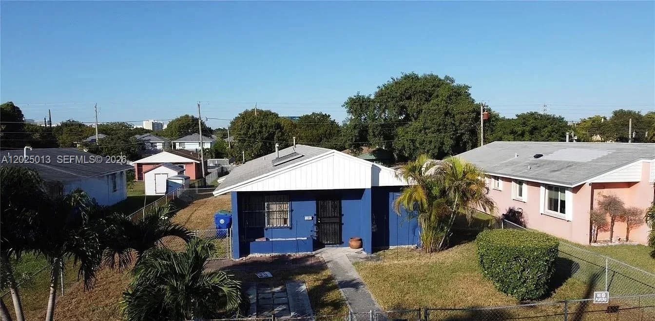 1938 NW 2nd Ct, Miami, FL 33136