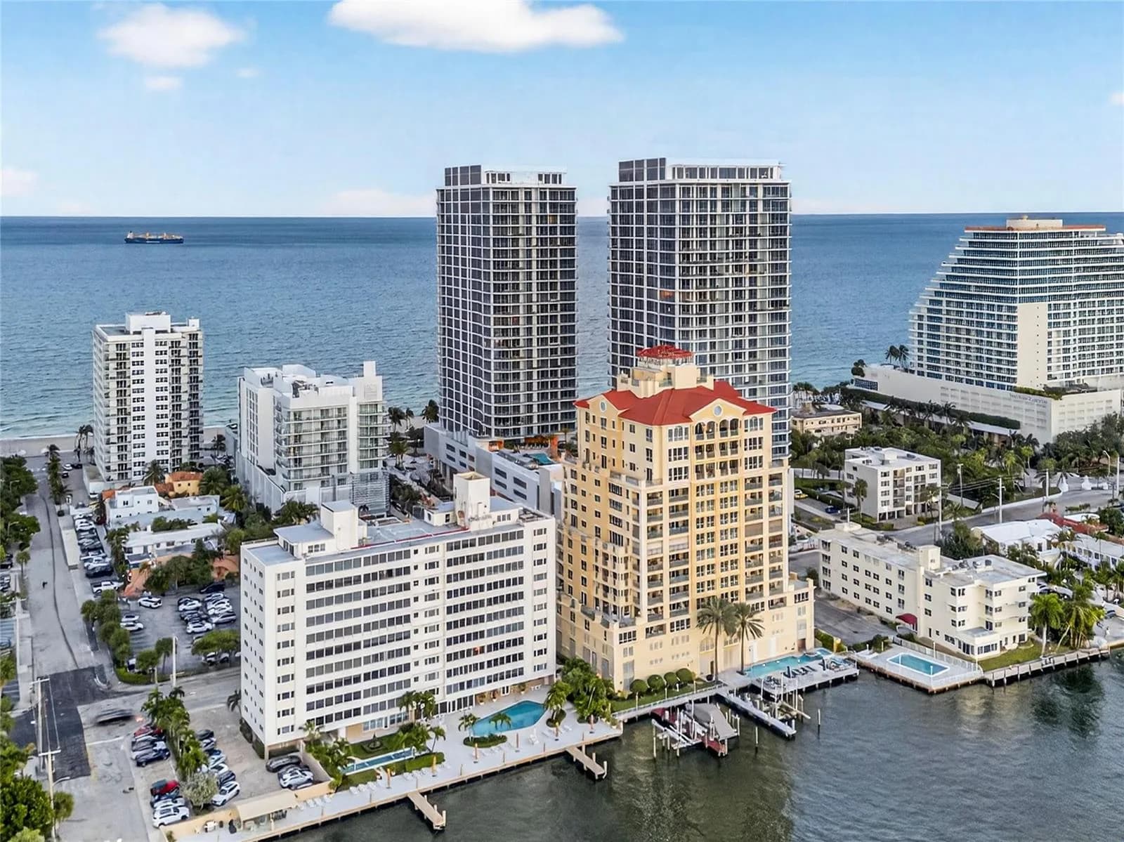 153 N Seabreeze # 1901-s, Fort Lauderdale, FL 33304