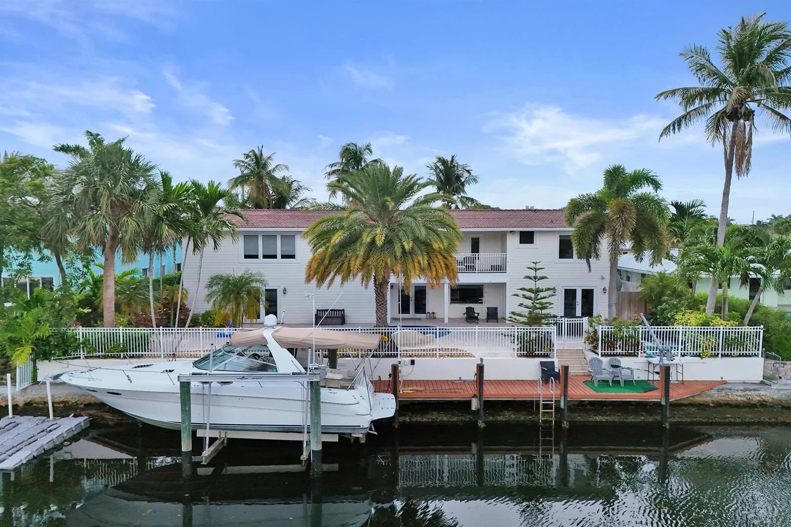 4011 NE 26th Avenue, Lighthouse Point FL 33064