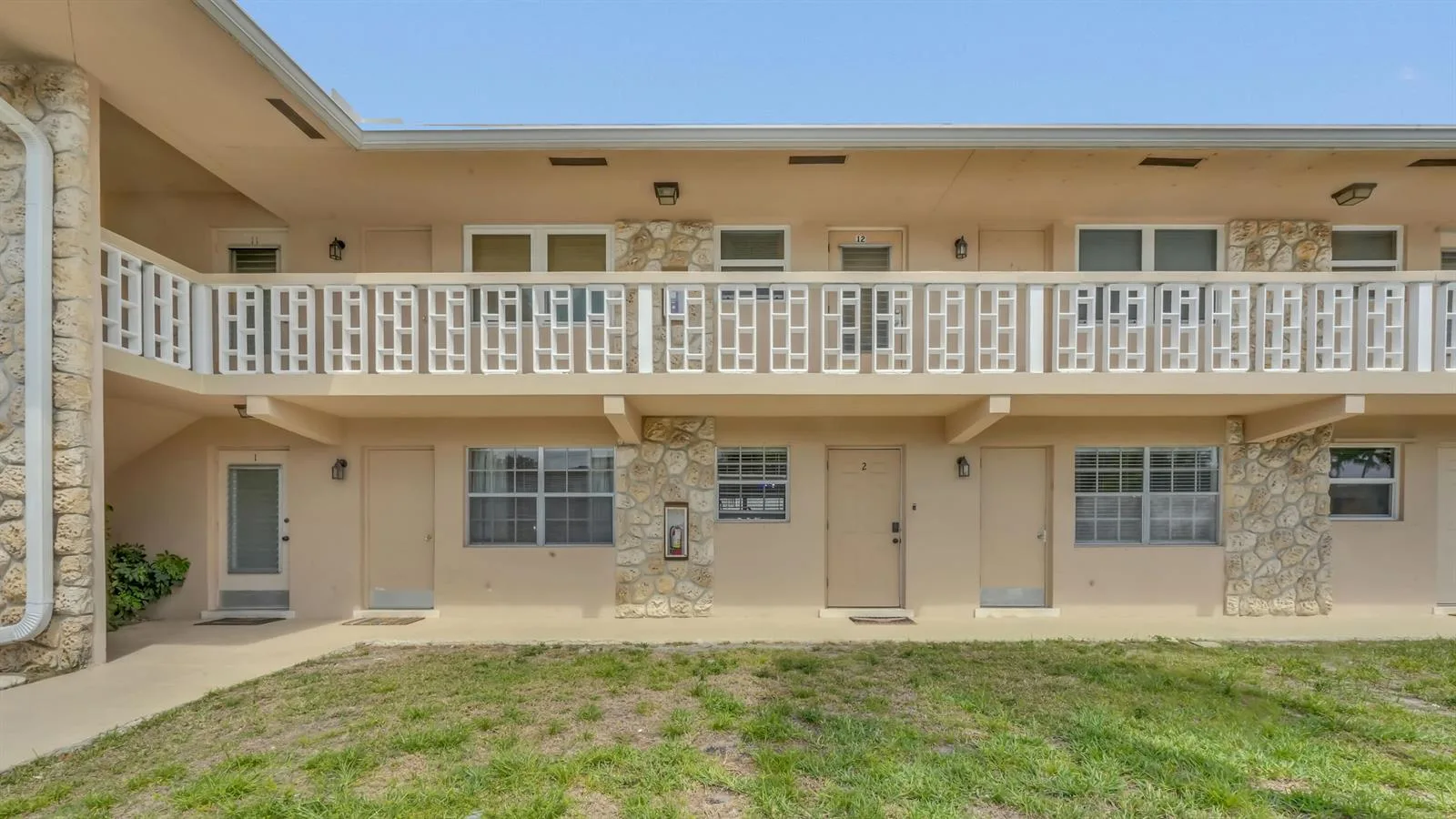 298 SE 6th Avenue # 2, Pompano Beach, FL 33060