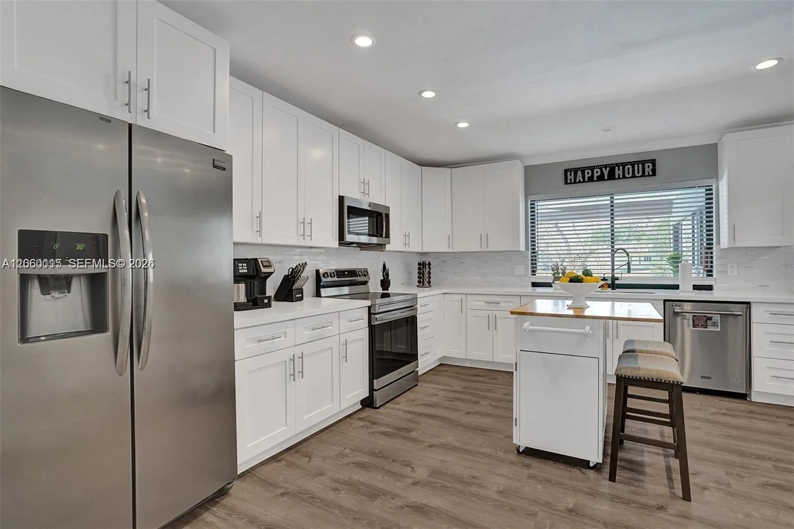 1941 SW 52nd Ter, Plantation FL 33317
