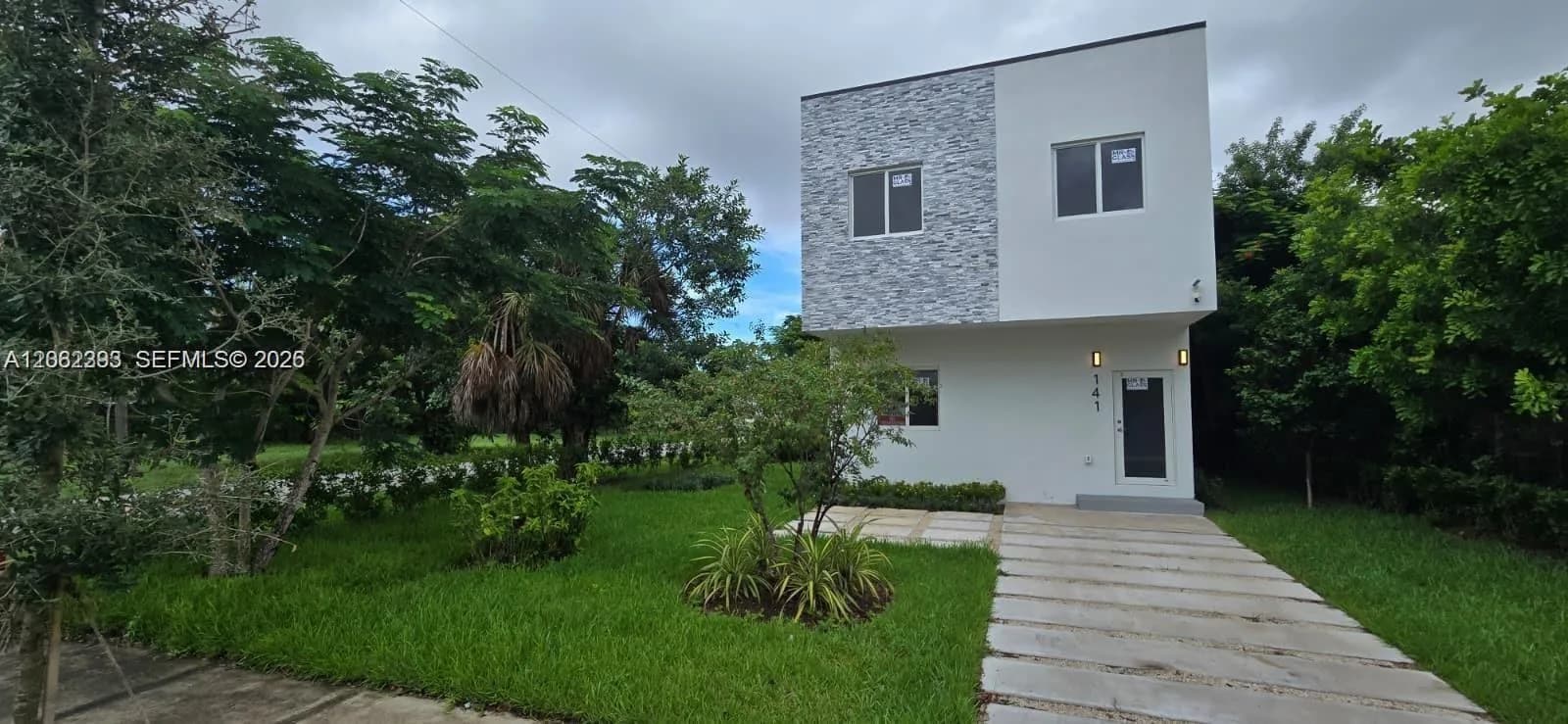 141 NW 11th St # 0, Pompano Beach, FL 33060
