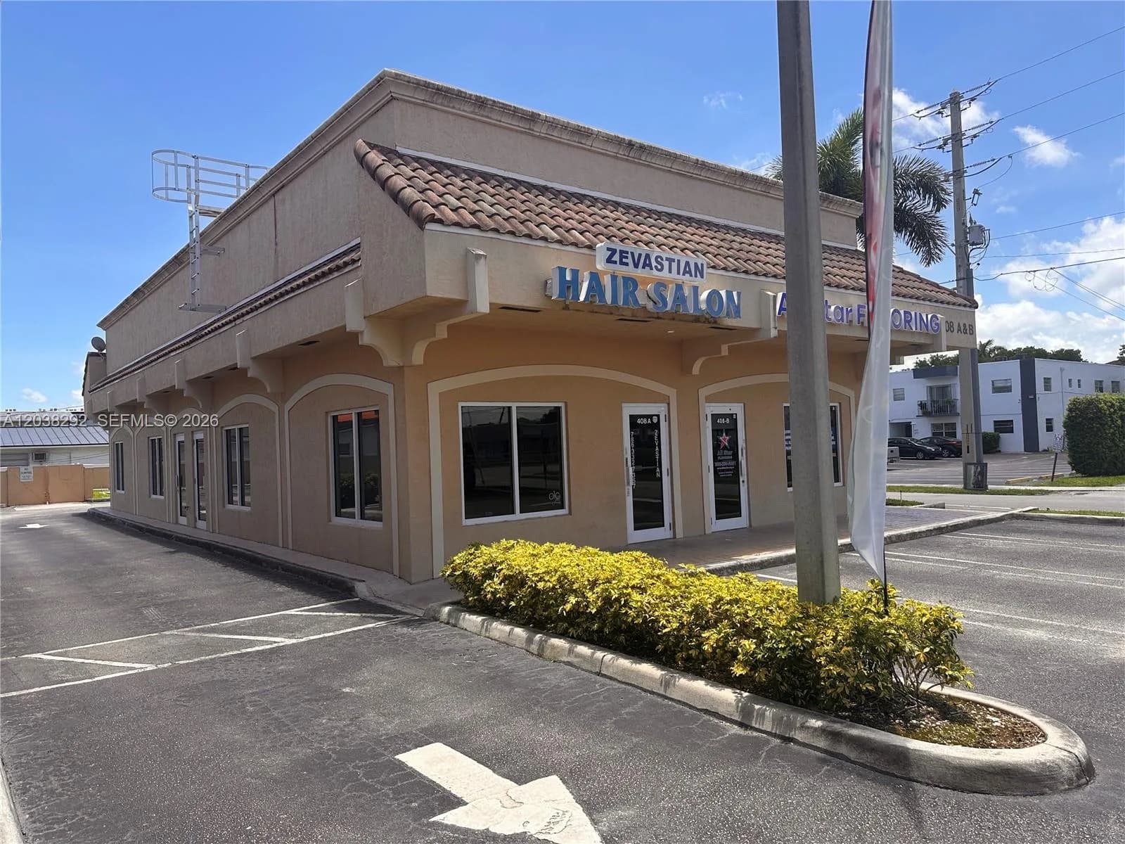 400 E Hallandale Beach Blvd, Hallandale Beach FL 33009