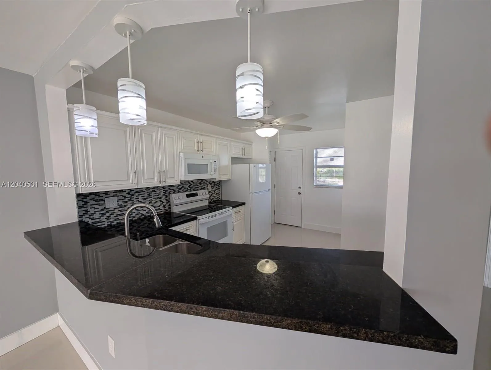 1750 NE 191st St # 622-3, Miami, FL 33179