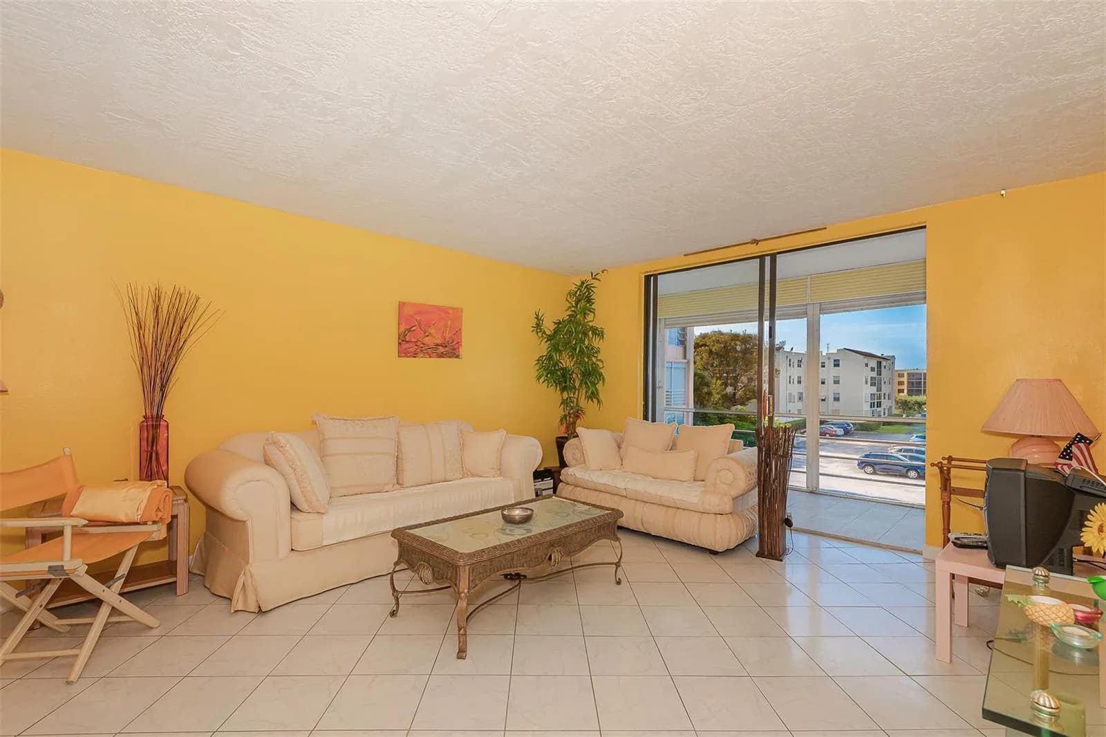 2861 Somerset Drive # 317, Lauderdale Lakes FL 33311