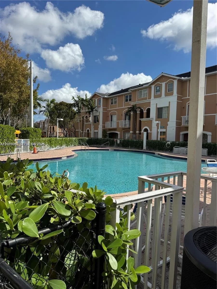 7080 NW 177th St # 201-13, Hialeah FL 33015
