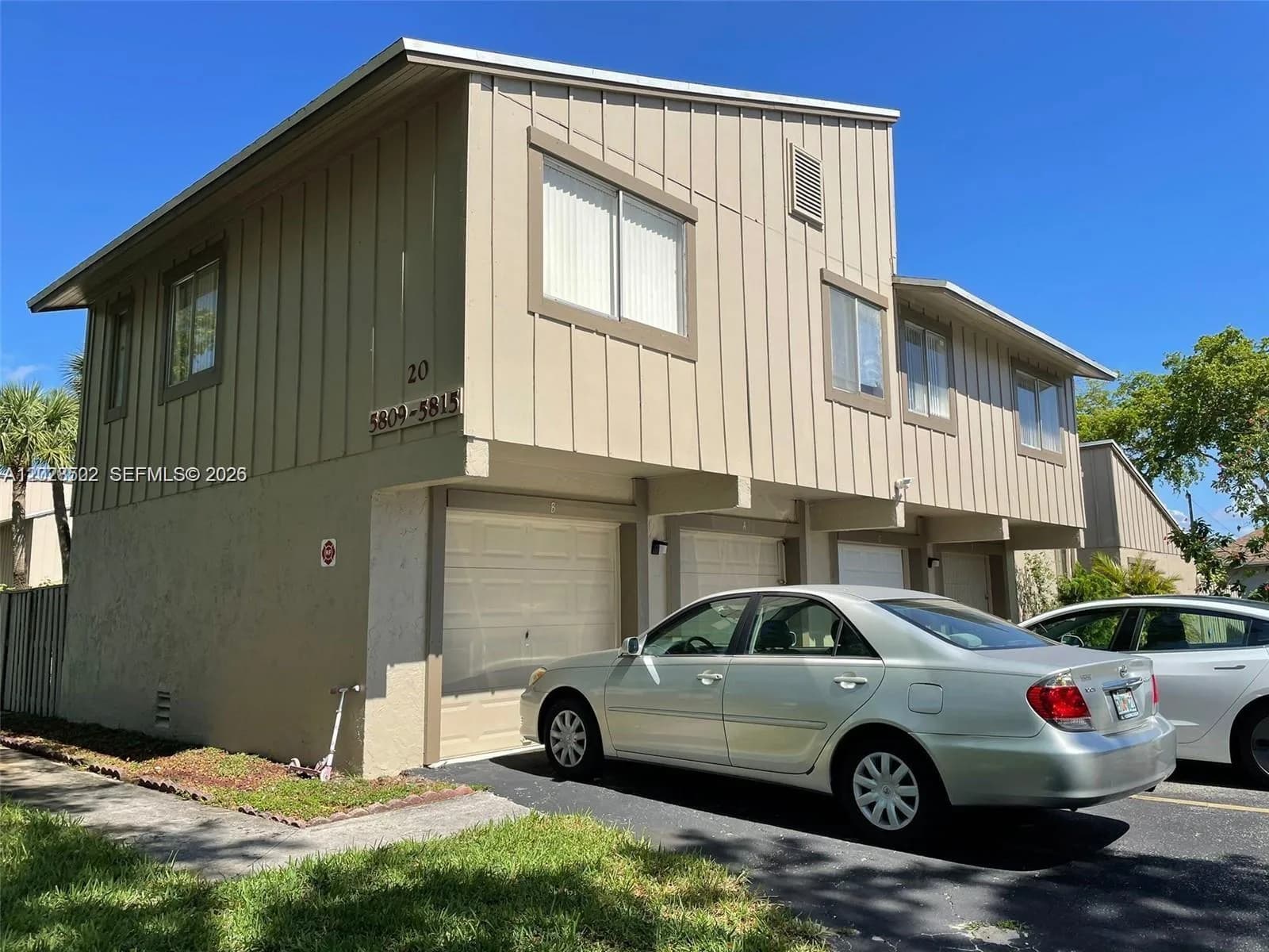 5809 NW 21st St # 20-A, Lauderhill FL 33313