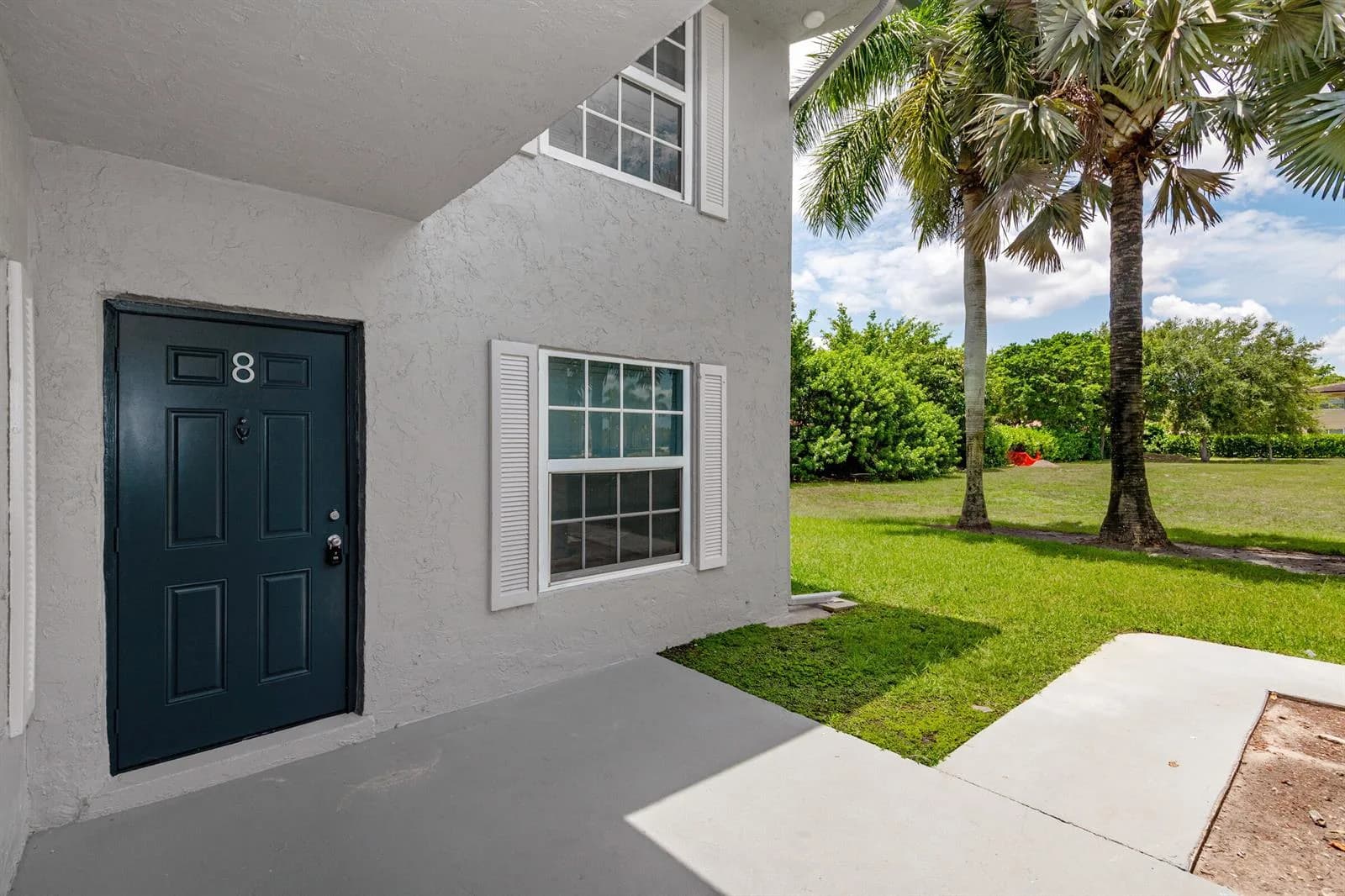 8830 W SAMPLE Road # 8, Coral Springs FL 33065