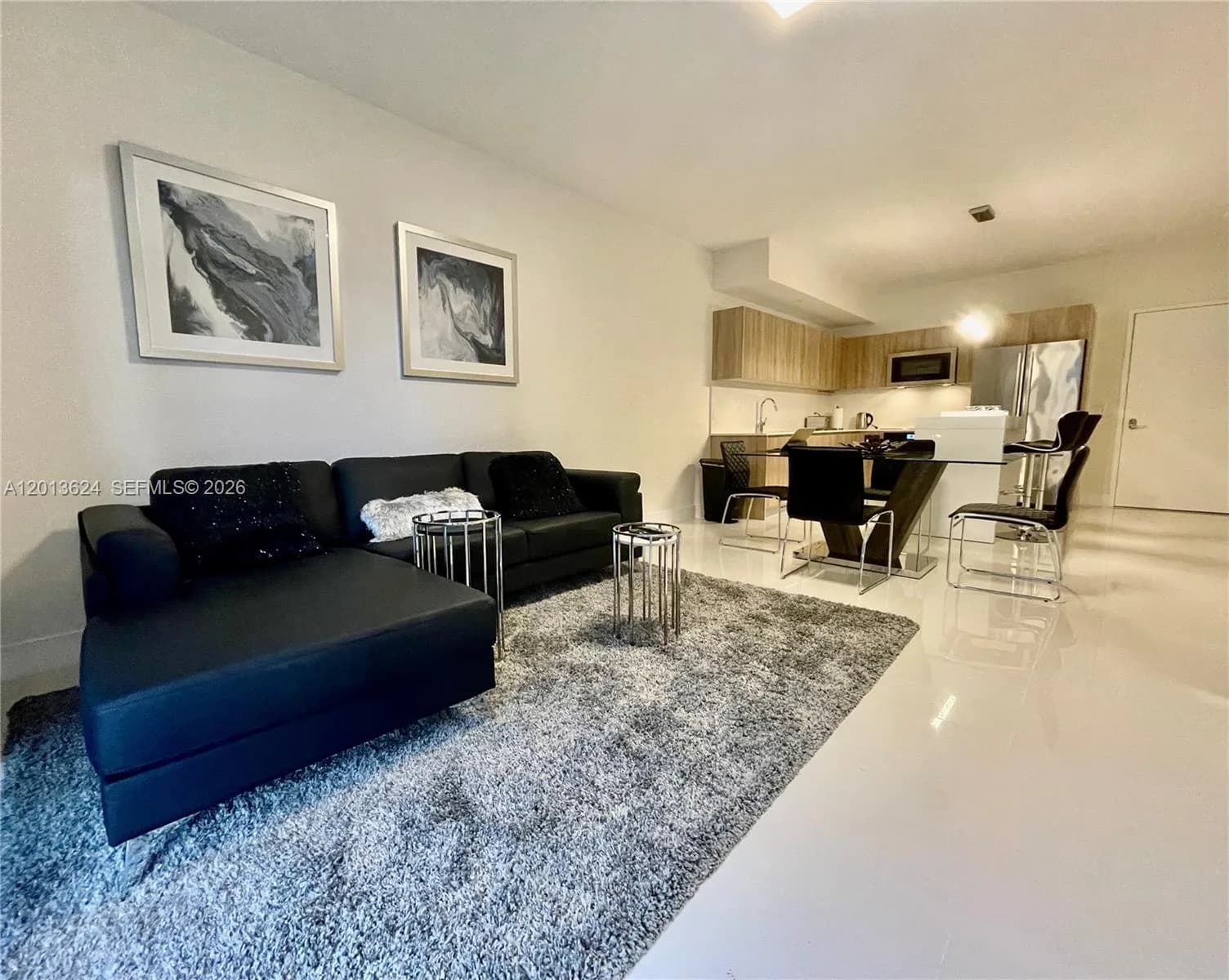2960 NE 207th # 707, Aventura FL 33180
