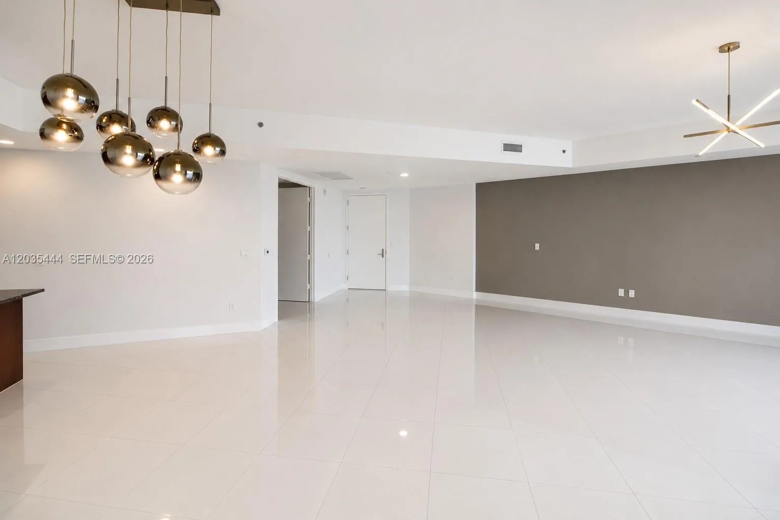 15901 Collins Ave # 403, Sunny Isles Beach FL 33160