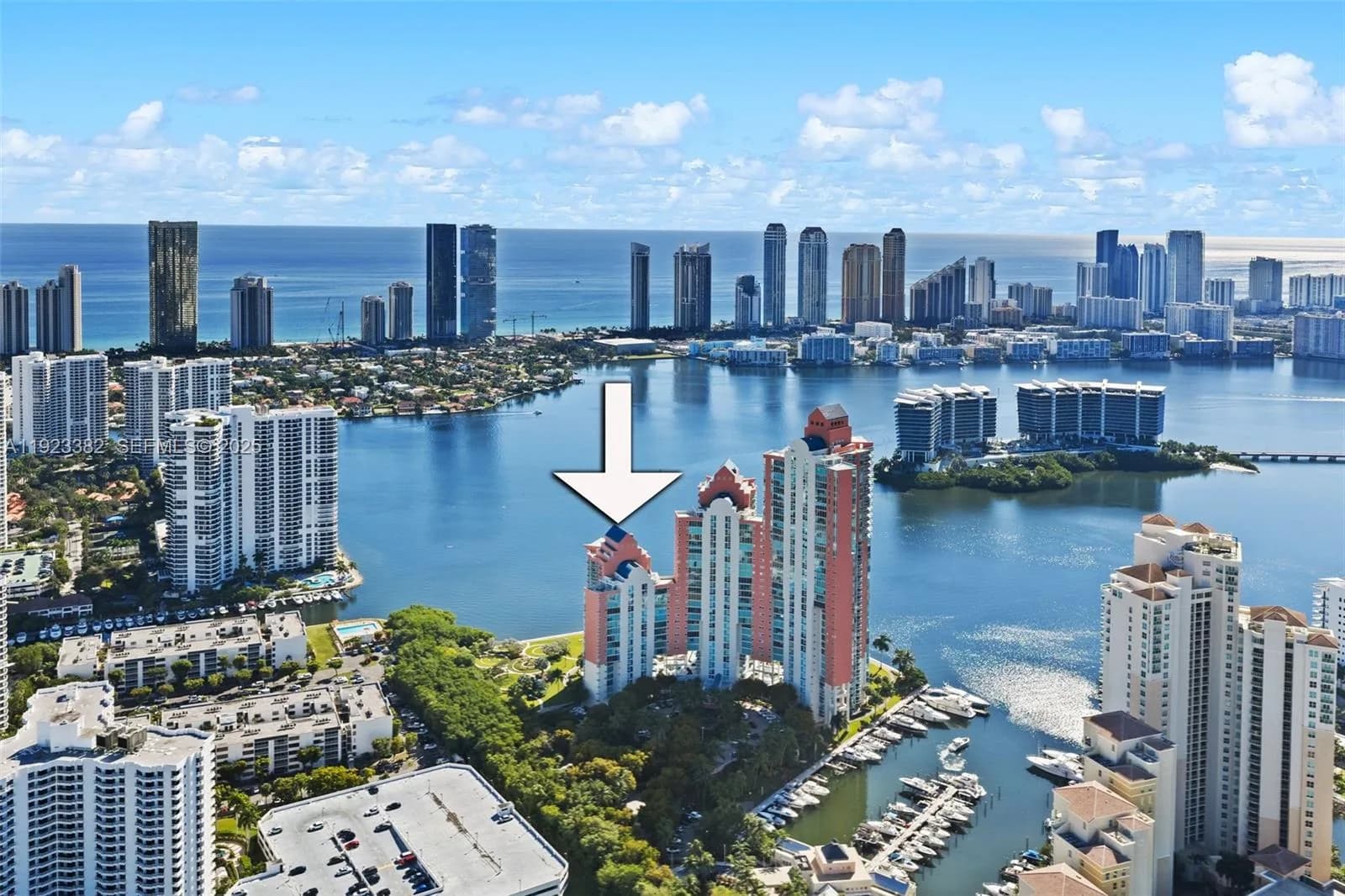 3370 Hidden Bay Dr # 2102, Aventura FL 33180