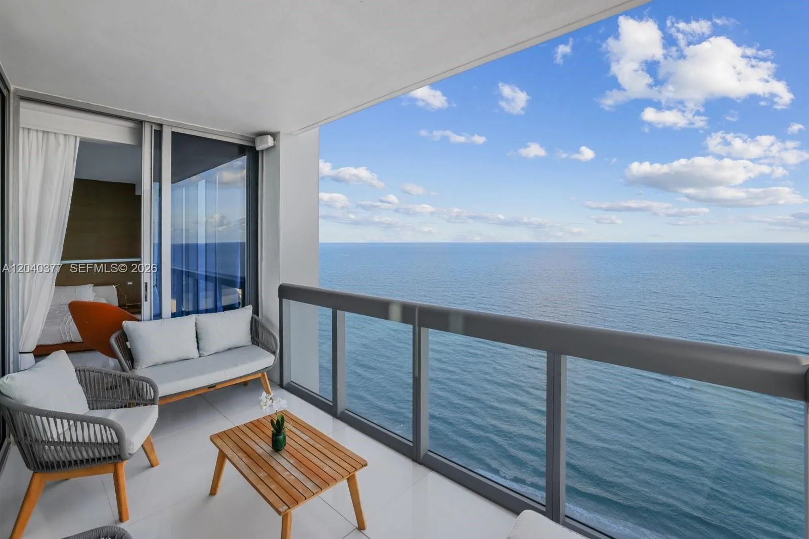 6899 Collins Ave # 2208, Miami Beach FL 33141