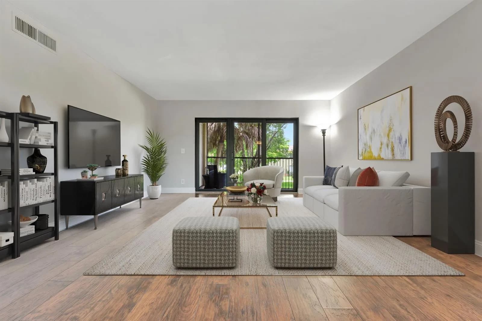 334 Lakeview Drive # 204, Weston FL 33326