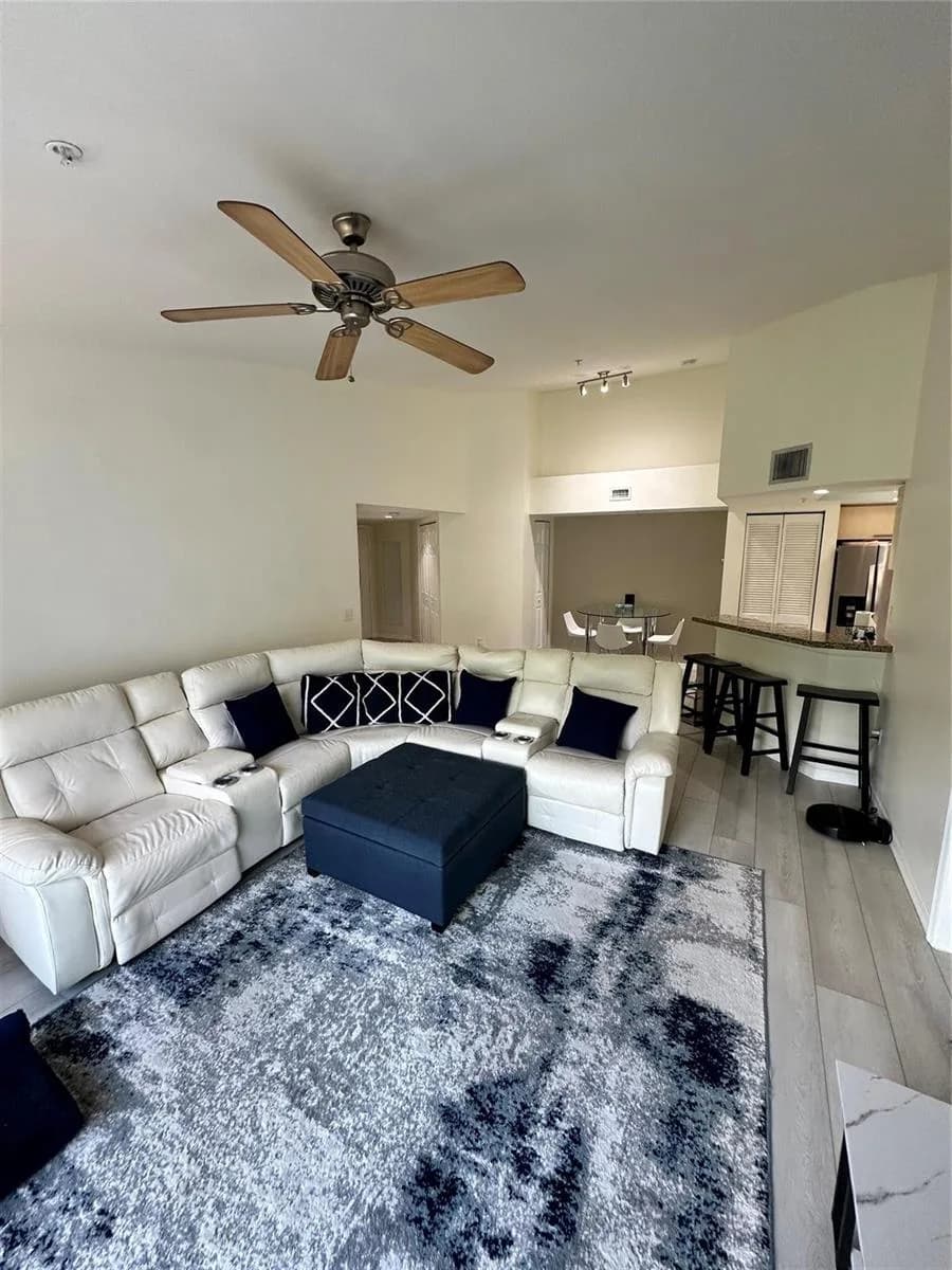 2131 SE 10th Avenue # 1120, Fort Lauderdale FL 33316
