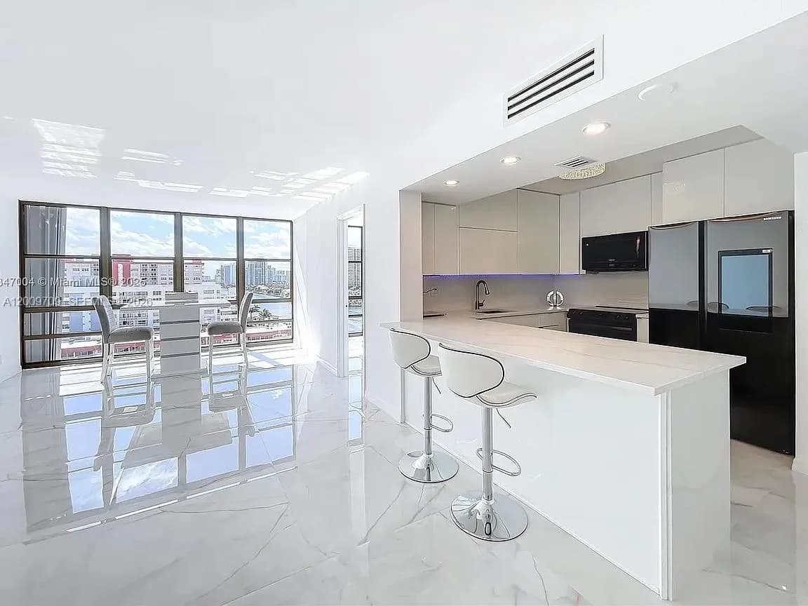 2017 S Ocean Dr # 1206, Hallandale Beach FL 33009