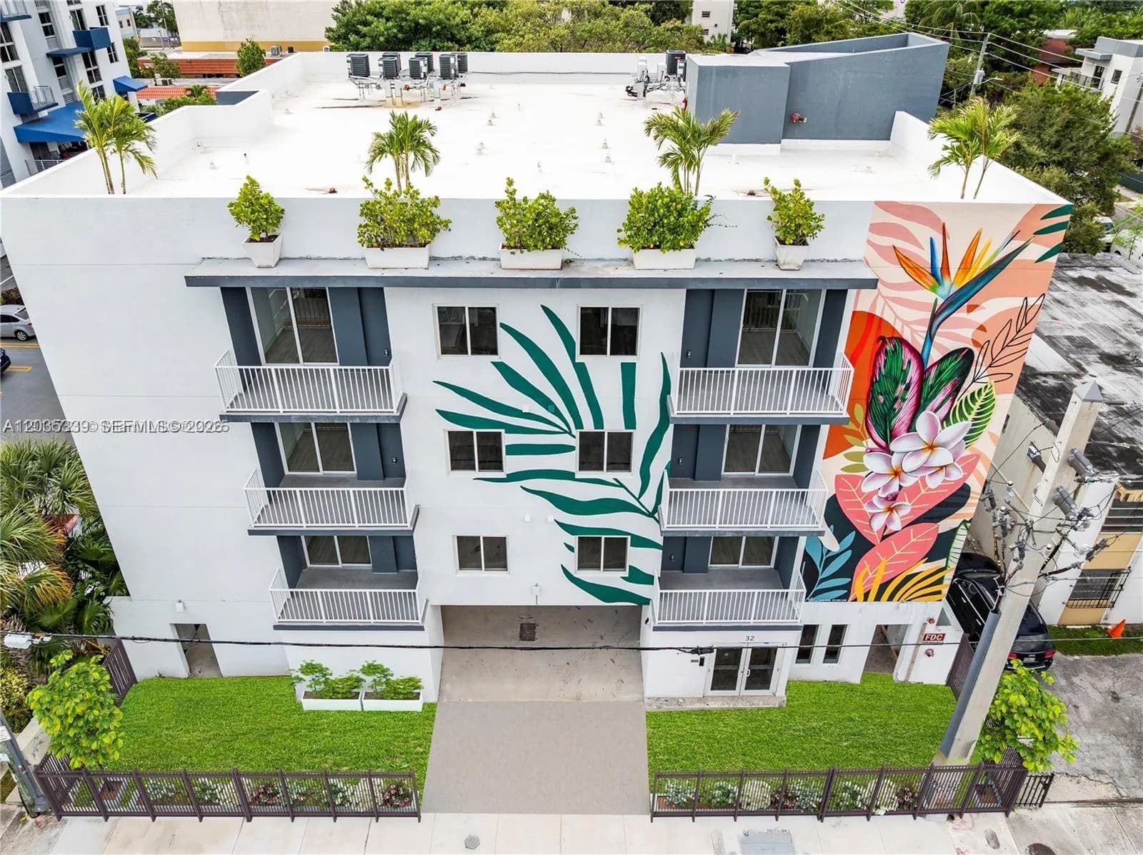 32 NW 14th Ave # 4, Miami, FL 33125
