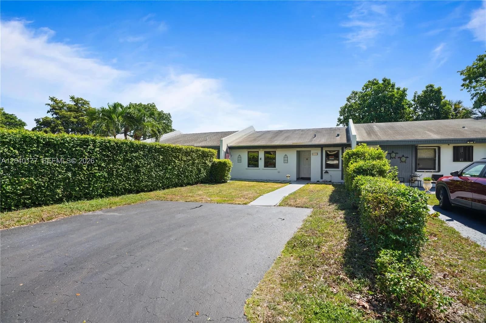 5113 SW 138th Ave Cir, Miami, FL 33175