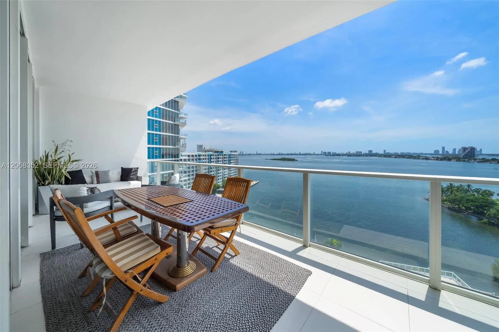 2020 N Bayshore Dr # 1407, Miami, FL 33137