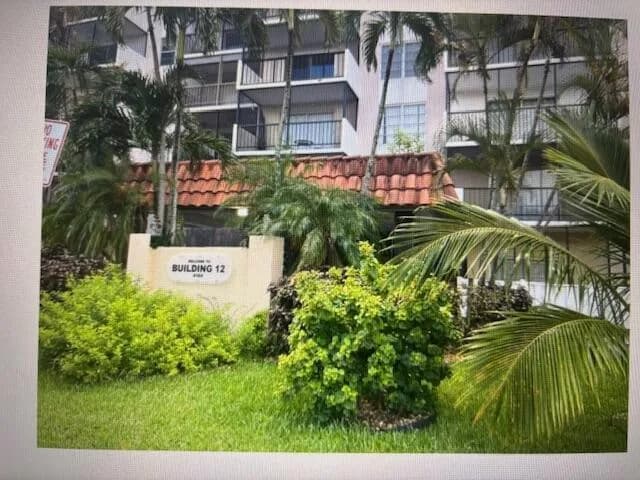 4164 Inverrary Drive # 702, Lauderhill FL 33319