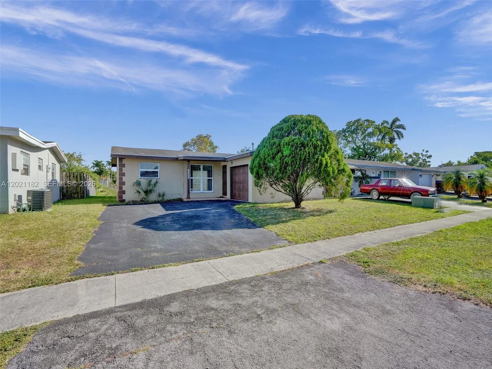 8550 NW 27th Pl # 8550, Sunrise FL 33322