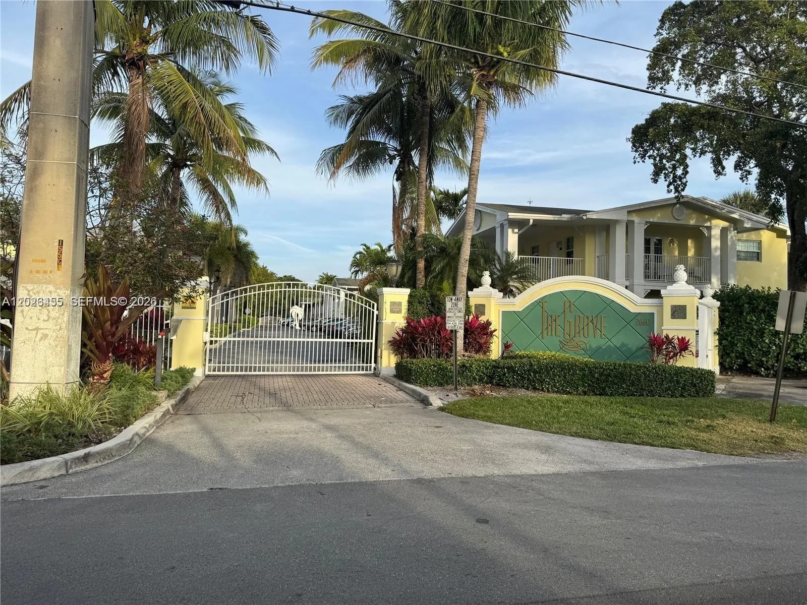 2660 NE 8th Ave # 107, Wilton Manors FL 33334