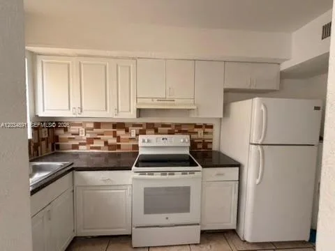 8447 NW 4th Ave # 8447, Miami, FL 33150