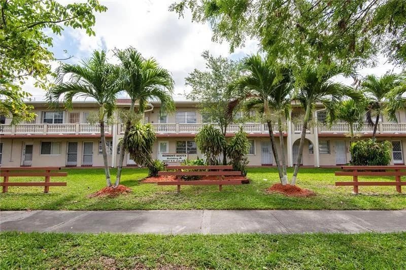 20337 NE 2nd Avenue, Miami, FL 33179