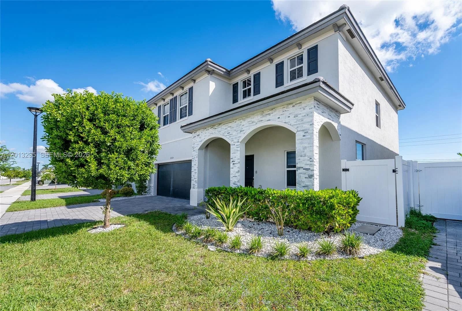 21325 SW 127th Ct, Miami, FL 33177