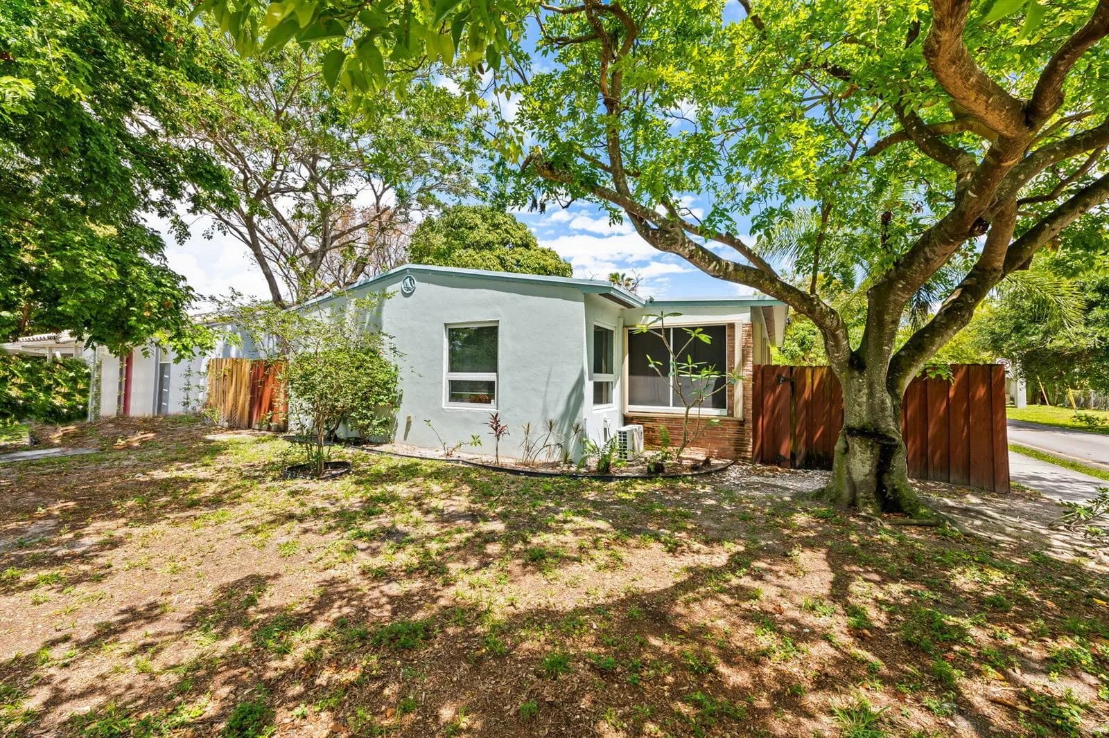 1500 NW 5th Avenue # w, Fort Lauderdale FL 33311