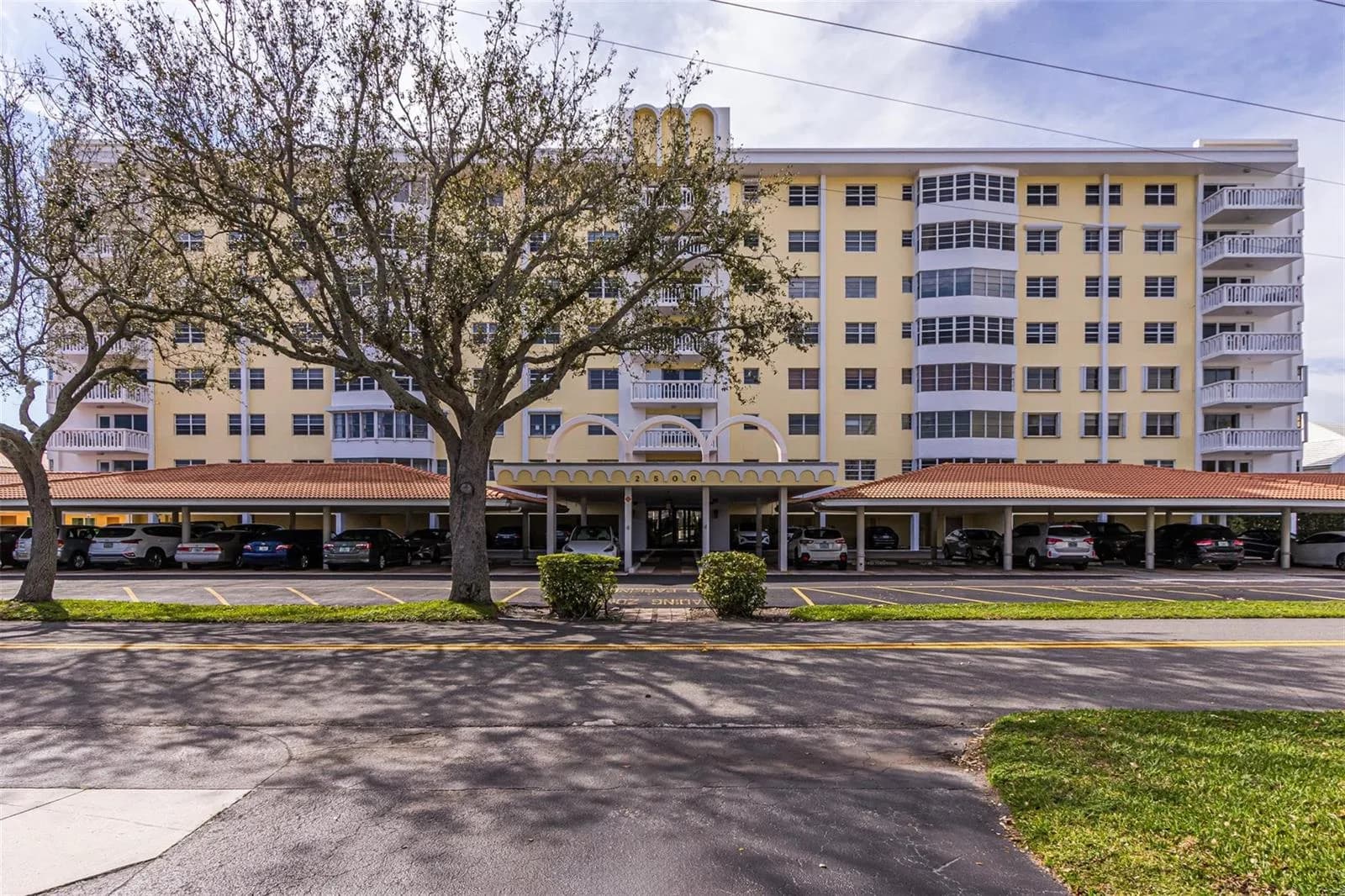 2500 NE 48th Lane # 609, Fort Lauderdale, FL 33308