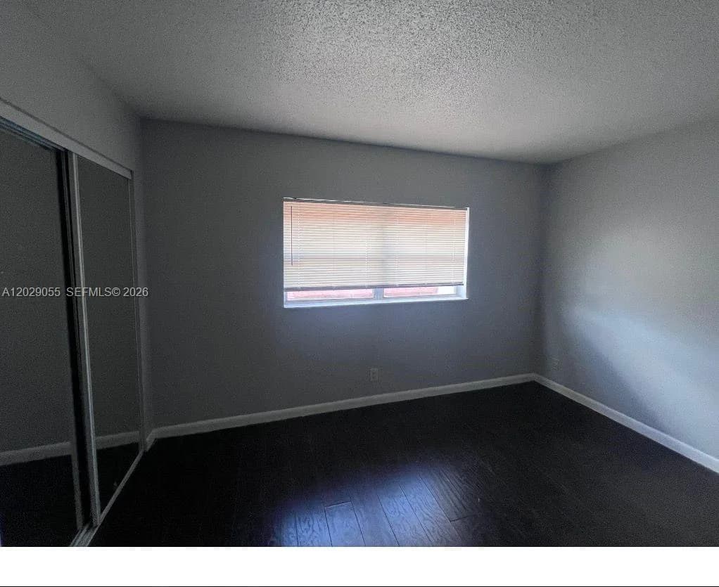 2512 NW 52nd Ave # 22B, Lauderhill FL 33313