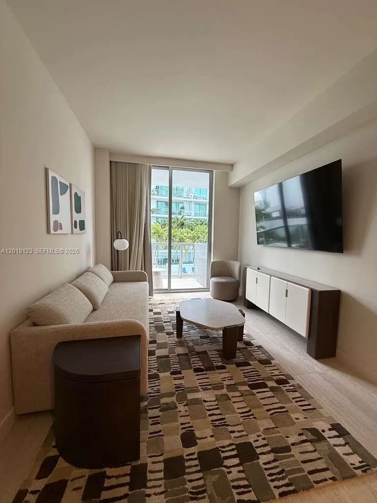 1611 SW 2nd ave # 510, Miami, FL 33129