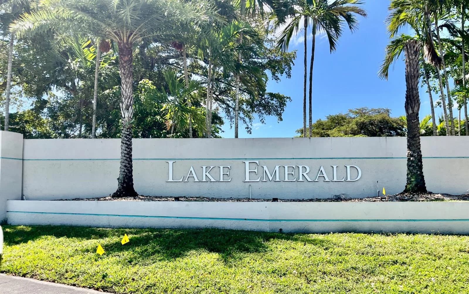 113 Lake Emerald Drive # 209, Oakland Park, FL 33309