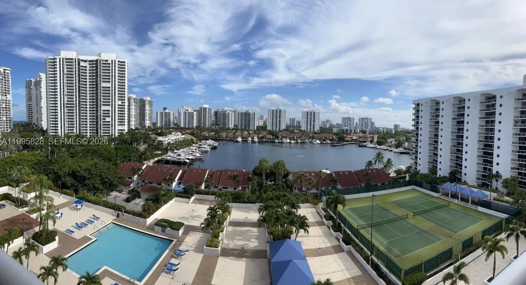 3640 Yacht Club Drive # 1807, Aventura FL 33180