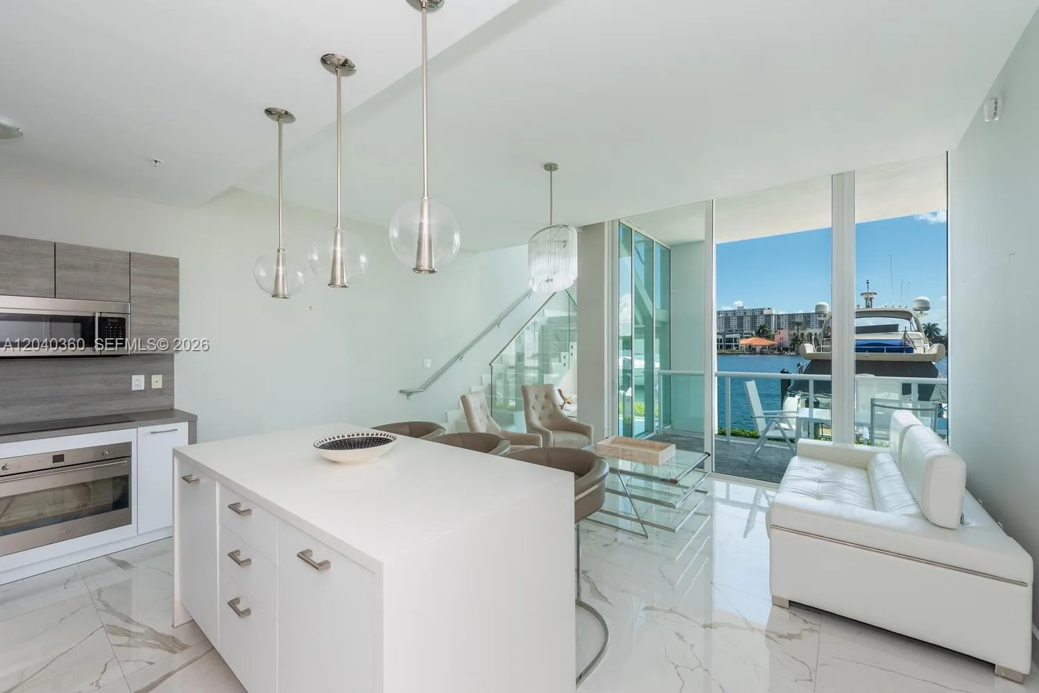 400 Sunny Isles Blvd # 104, Sunny Isles Beach FL 33160