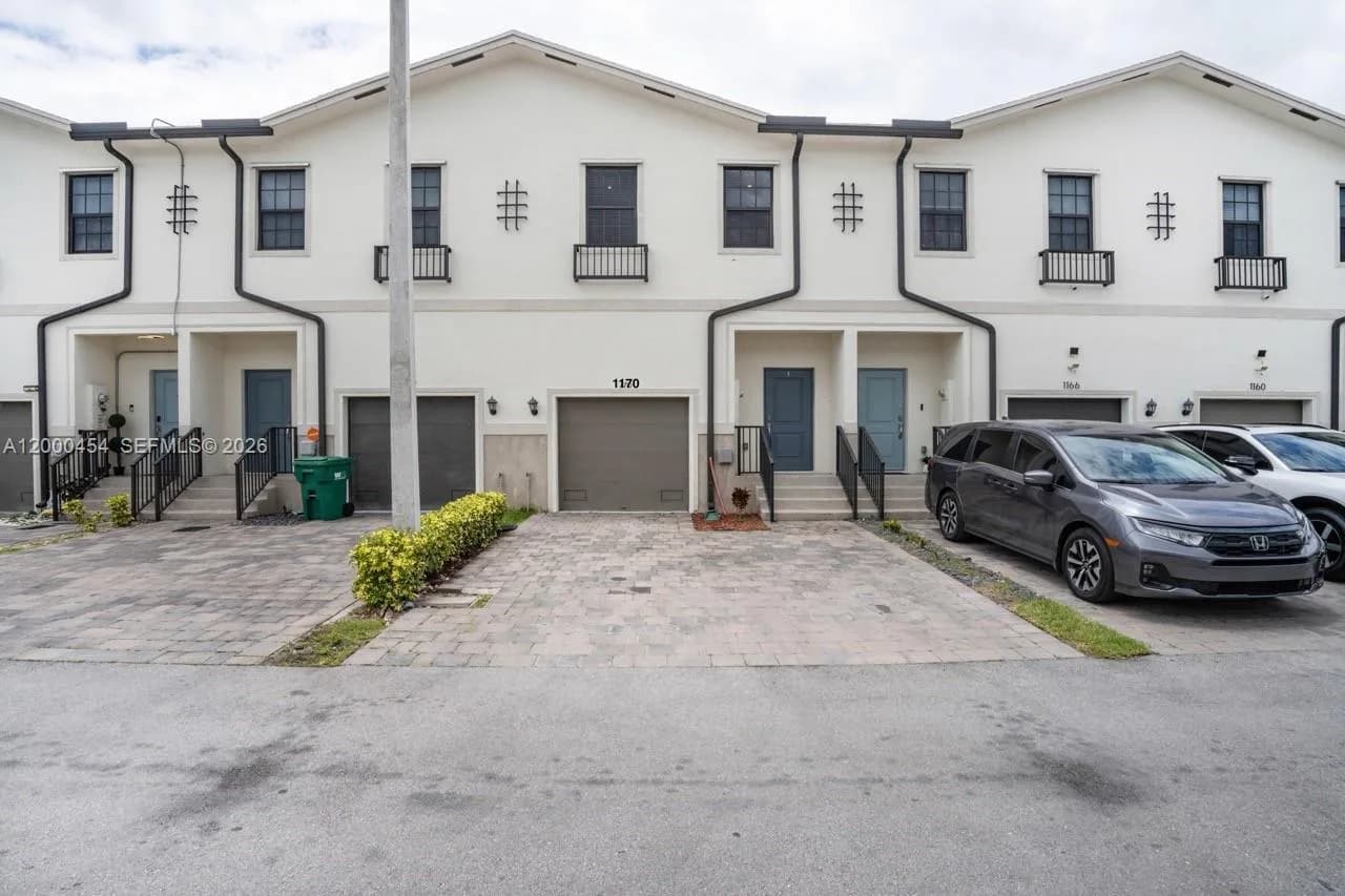 1170 SW 7th Ct, Florida City, FL 33034