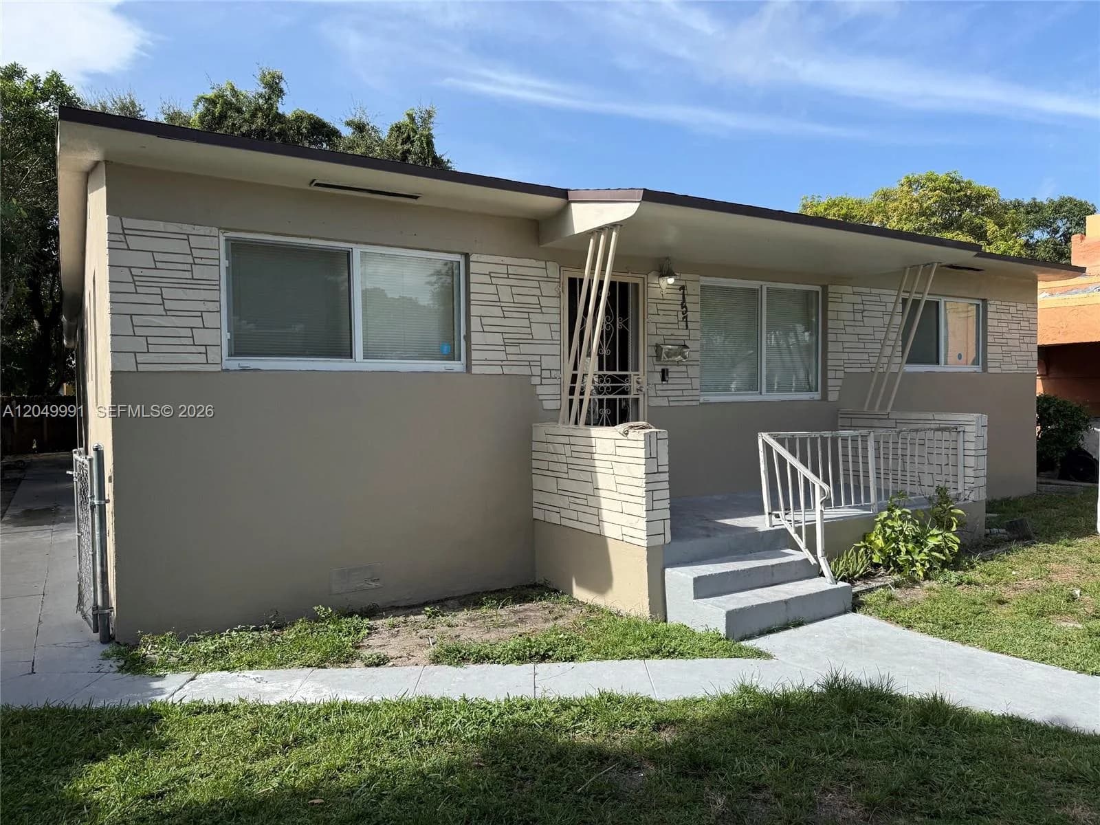 757 NW 47th St, Miami, FL 33127